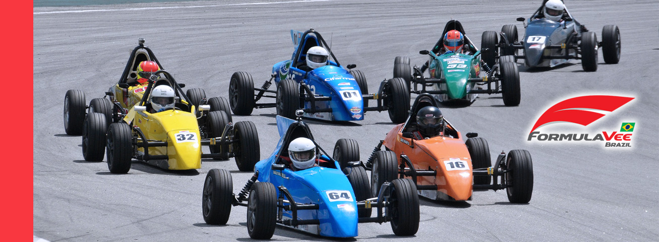 Nova geração da Fórmula Vee trava duelo até com garoto de 14 anos em Interlagos