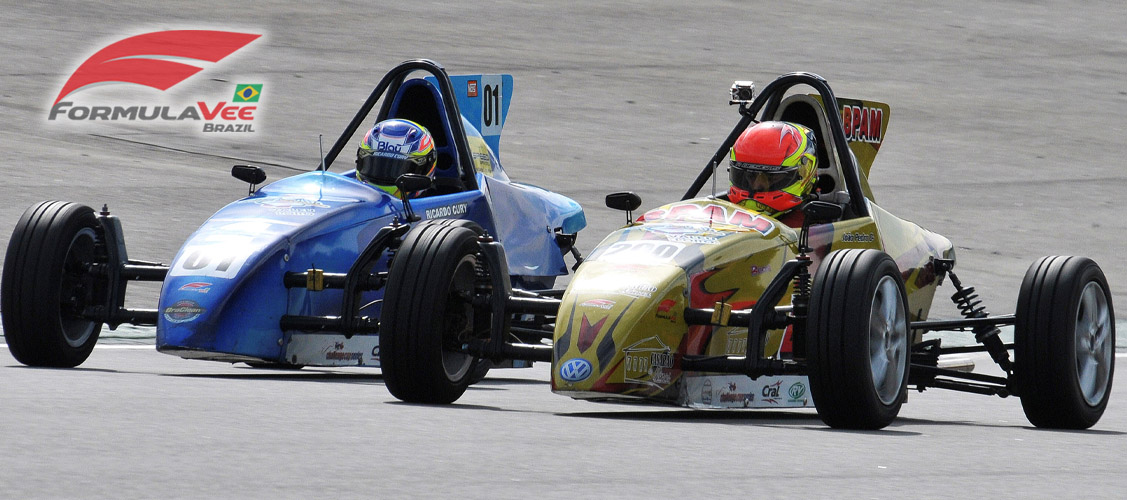 Formula Vee Brazil - Garoto de 14 anos é campeão do GP Niki Lauda de Fórmula  Vee em Interlagos