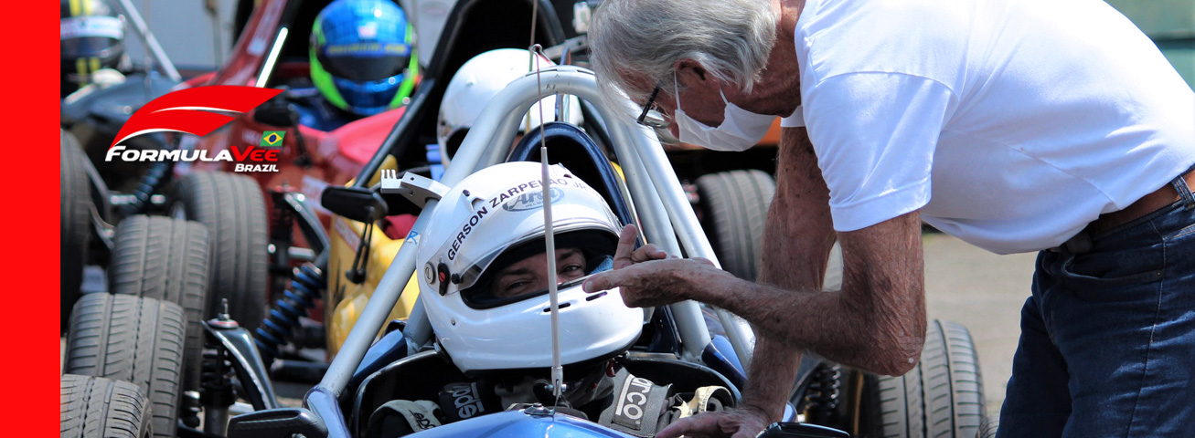 Wilson Fittipaldi volta à Fórmula Vee e ajuda pilotos a vencer na Copa ECPA
