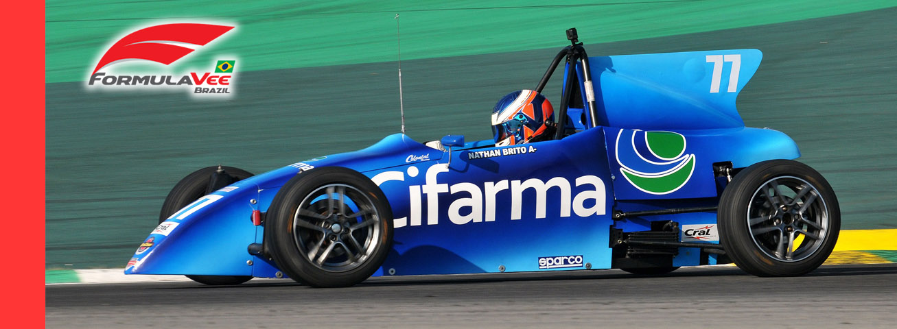 Novo carro da Fórmula Vee mostra sua força e domina etapa em Interlagos